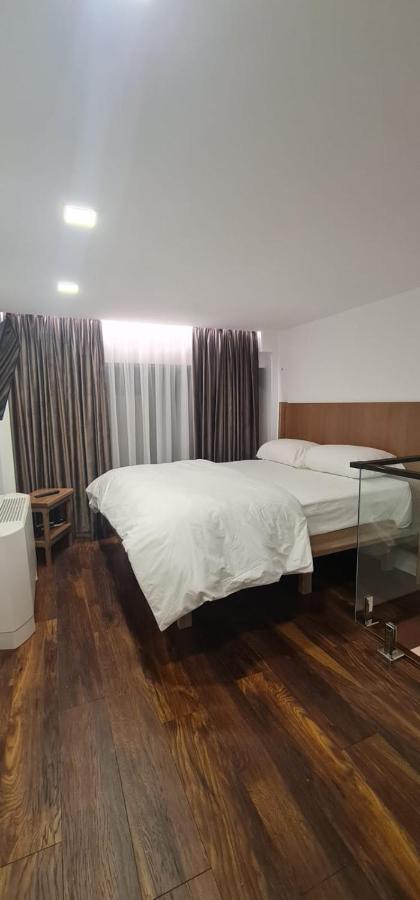 Hotel Bujtina Gjyshi Ilo Tushemisht Zewnętrze zdjęcie